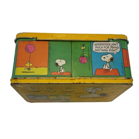 Vintage Peanuts Charlie Brown Metal Lunch Box by Thermos very clean! - Picture 3 of 16